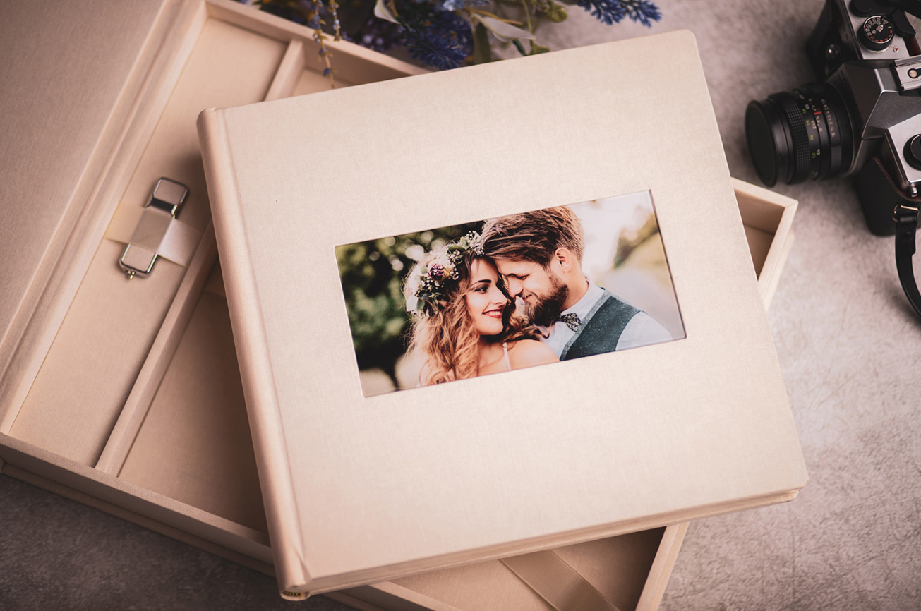 Album tradycyjny w pudełku + Pendrive -  6597